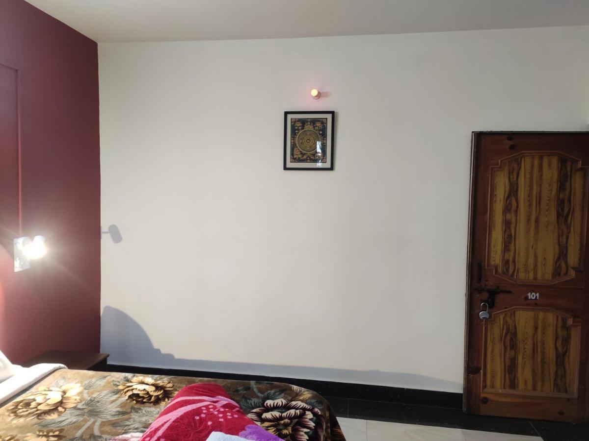 Shree Guest House McLeod Ganj Exterior photo